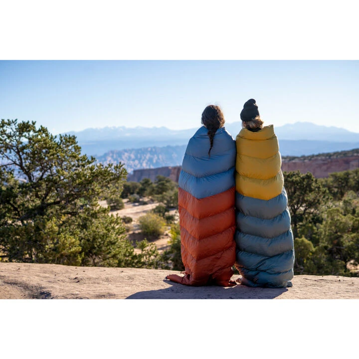 Kelty Galactic 30ºF Down Sleeping Bag 5 Kelty Galactic 30ºF Down Sleeping Bag - Image 3